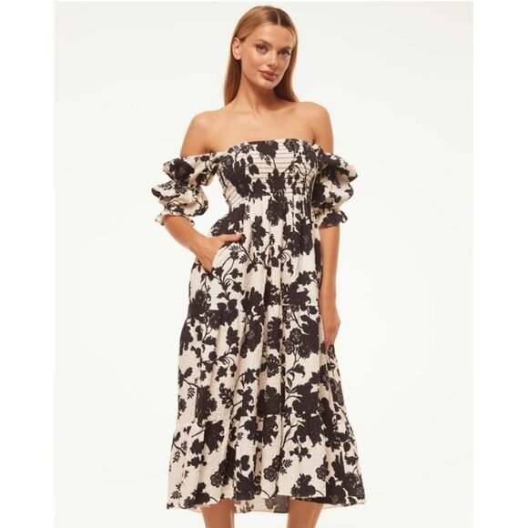 Misa Los Angeles Margarita Off Shoulder Dress in Floral Negra